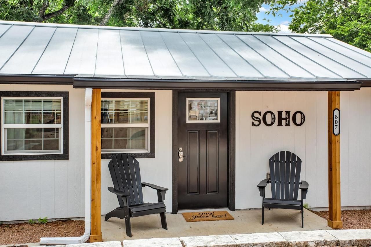 Poplar Place Soho With Hot Tub - 6 Blks To Main St Fredericksburg Exterior photo